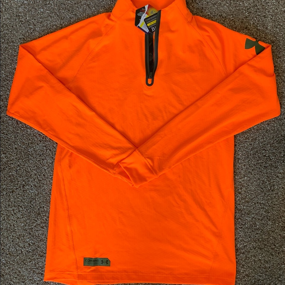 Under Armour NWT Combine 1/4 zip pullover